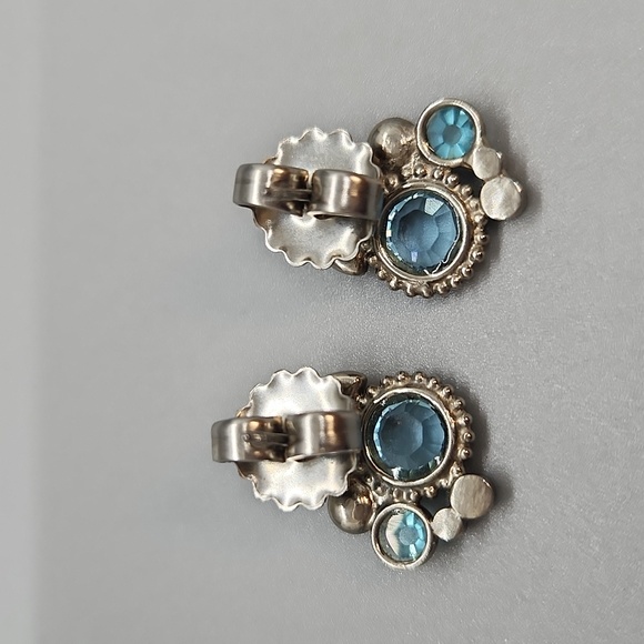 Sorrelli antique silver tone multi color crystal earings - Picture 2 of 6